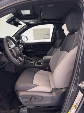New 2025 Toyota Tacoma TRD Sport w/ TRD Sport Upgrade Package image 4
