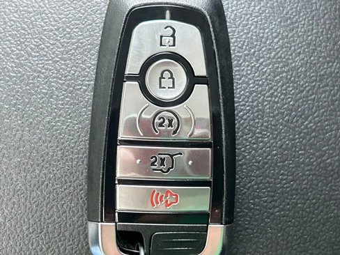 New 2024 Ford Escape SE w/ PHEV Premium Package image 20