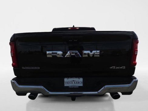 Used 2025 RAM 1500 Laramie image 10