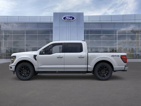 New 2025 Ford F150 XLT w/ Equipment Group 302A MID image 3