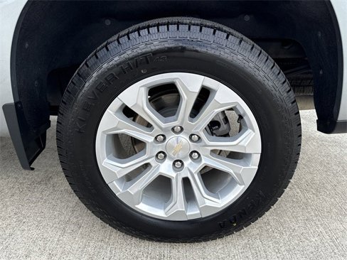 Certified 2024 Chevrolet Silverado 1500 LTZ w/ LTZ Convenience Package II image 21