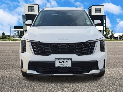 New 2025 Kia Sorento S image 3