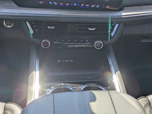 New 2026 Chevrolet Tahoe High Country image 21