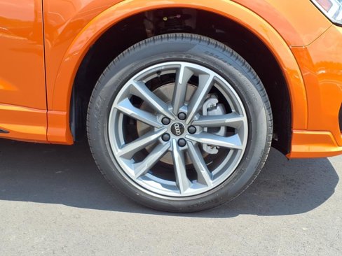 Used 2024 Audi Q3 2.0T Premium Plus image 34
