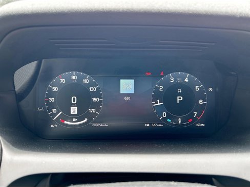 Used 2025 Land Rover Discovery Sport Dynamic SE image 34