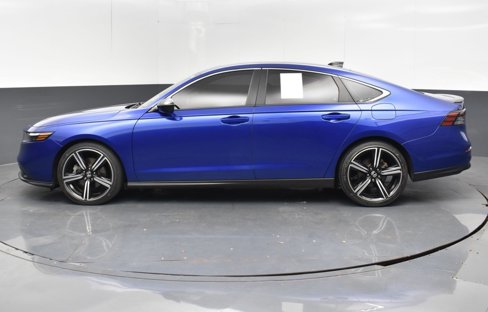 Used 2023 Honda Accord Sport image 11