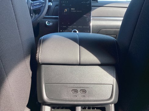 New 2026 GMC Terrain Elevation w/ LPO, Floor Liner Package image 32