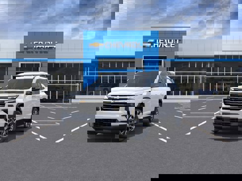 New 2026 Chevrolet Traverse LT image 8