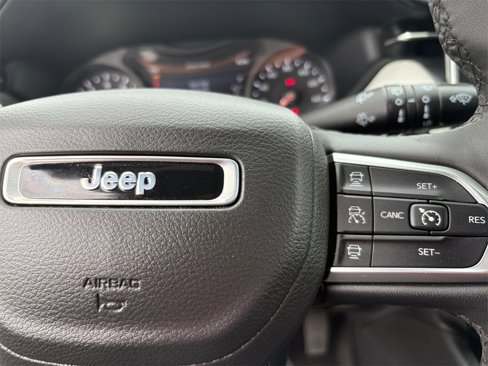 Used 2024 Jeep Compass Limited image 26