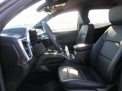 New 2025 GMC Canyon Elevation w/ Convenience Package image 12