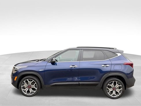 Used 2021 Kia Seltos SX image 2