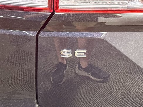 New 2025 Volkswagen Atlas Peak Edition SE image 25