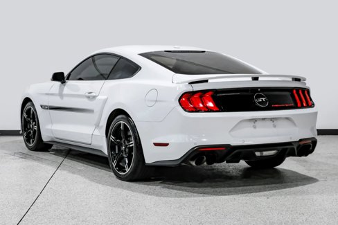 Used 2019 Ford Mustang GT Premium w/ Equipment Group 401A image 8