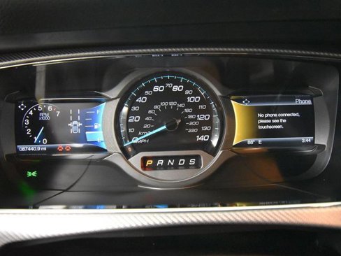 Used 2016 Ford Taurus SHO w/ Equipment Group 401A image 28
