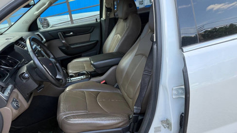 Used 2017 GMC Acadia Limited SLT image 8