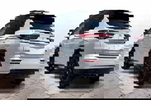 New 2025 Mitsubishi Outlander SEL Black Edition image 3
