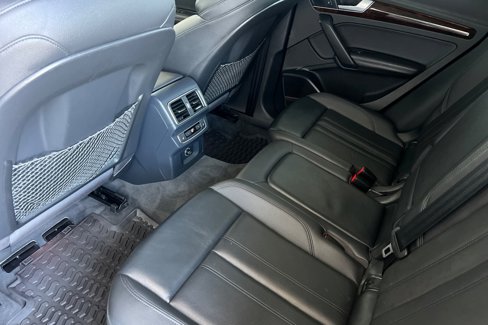 Used 2018 Audi Q5 Prestige image 12