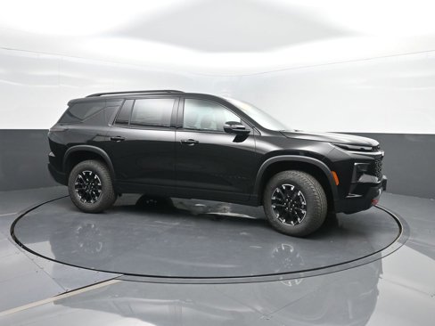 New 2026 Chevrolet Traverse Z71 w/ Driver Confidence Package image 3
