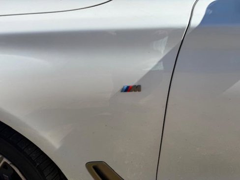 Used 2019 BMW M760i xDrive image 9