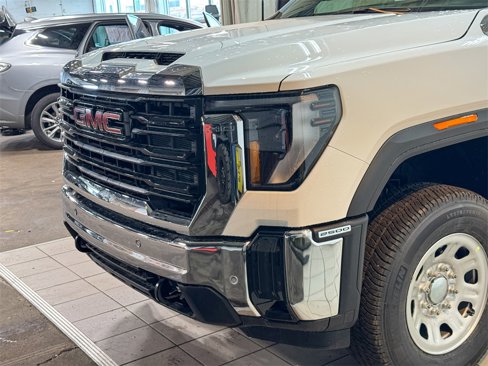 New 2025 GMC Sierra 2500 Pro w/ 1SA Pro Safety Plus Package image 12