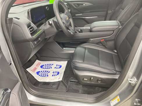 New 2026 Chevrolet Traverse LT w/ LPO, Floor Liner Package image 16