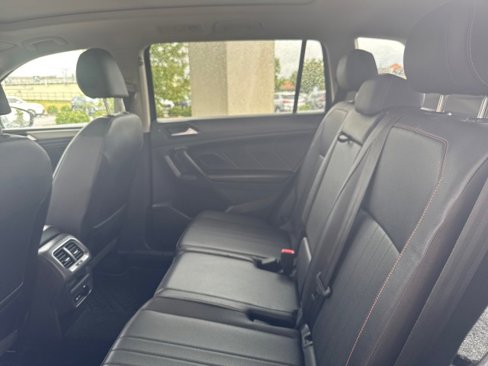 Used 2024 Volkswagen Tiguan Wolfsburg Edition image 7