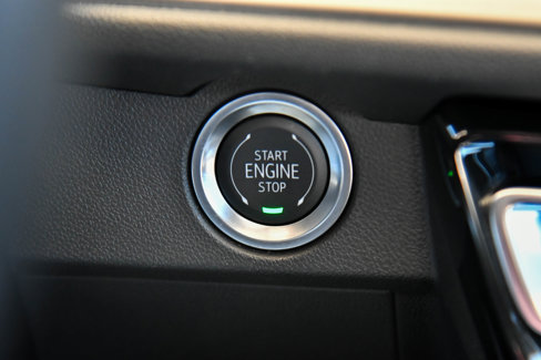 Used 2025 Chevrolet Traverse LT image 29