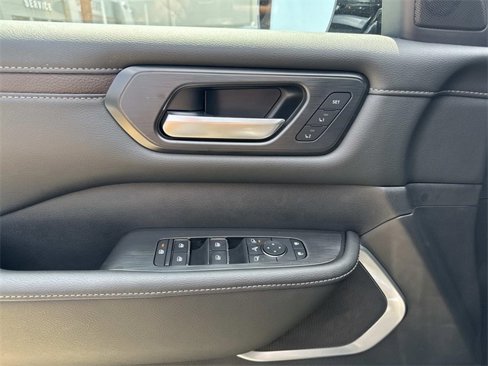 New 2026 Nissan Armada Platinum image 12