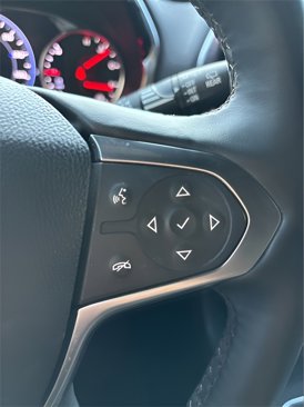 Used 2023 Chevrolet Traverse Premier w/ Redline Edition image 27