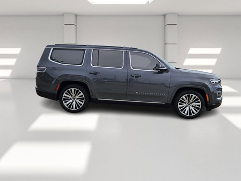 Used 2023 Jeep Grand Wagoneer Series III image 6
