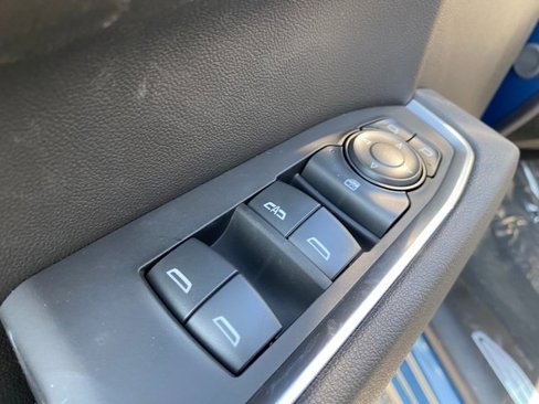 New 2026 GMC Sierra 1500 Elevation image 17