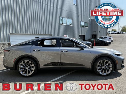 New 2026 Toyota Crown Limited w/ Advanced Technology Package image 6