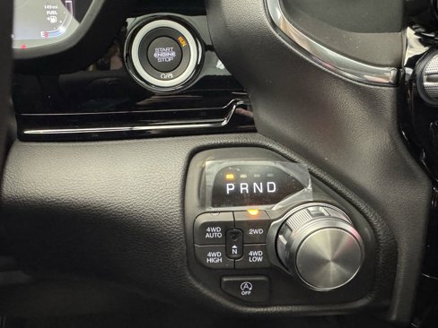 Used 2025 RAM 1500 Laramie w/ Night Edition image 19