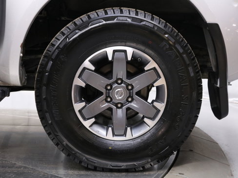 Used 2018 Nissan Frontier PRO-4X image 30