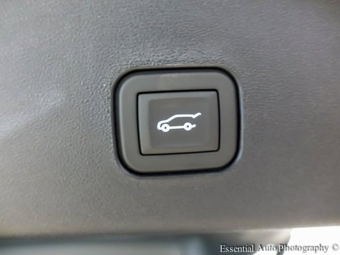 New 2026 Cadillac Vistiq Sport w/ LPO, Floor Liner Package image 24