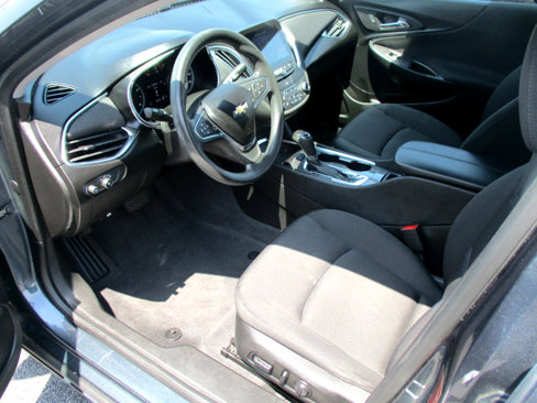 Used 2019 Chevrolet Malibu LT w/ Driver Confidence Package II image 7