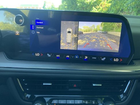 New 2026 Chevrolet Suburban Z71 w/ Comfort Package image 22