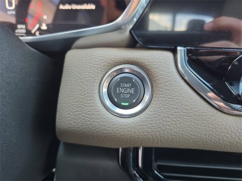 New 2026 GMC Canyon Denali image 31