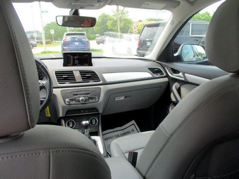 Used 2017 Audi Q3 2.0T Premium image 16