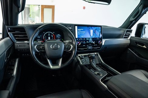 Used 2024 Lexus GX 550 image 58