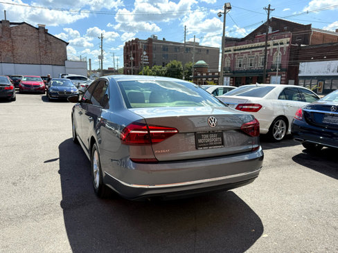 Used 2018 Volkswagen Passat 2.0T S w/ Driver Assistance Package image 4
