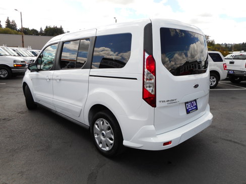 Used 2016 Ford Transit Connect XLT image 3