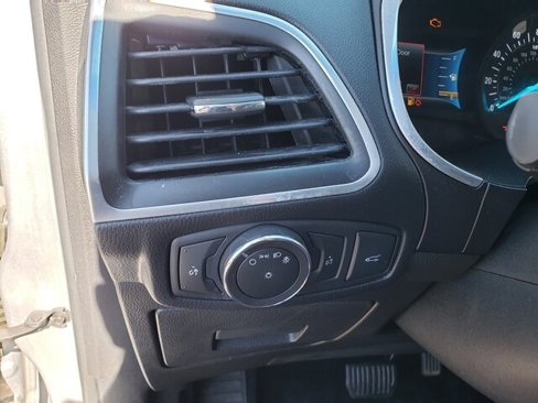 Used 2017 Ford Edge Titanium w/ Equipment Group 301A image 17