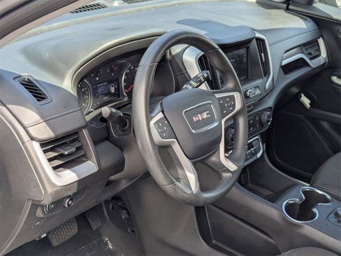 Used 2024 GMC Terrain SLE image 14