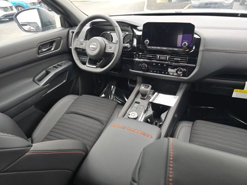 New 2025 Nissan Pathfinder Rock Creek image 28