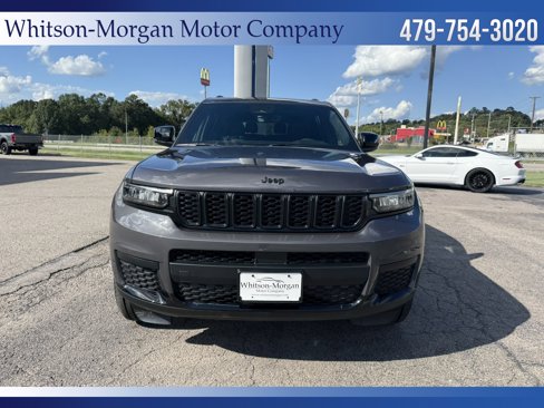 New 2025 Jeep Grand Cherokee L Altitude image 3