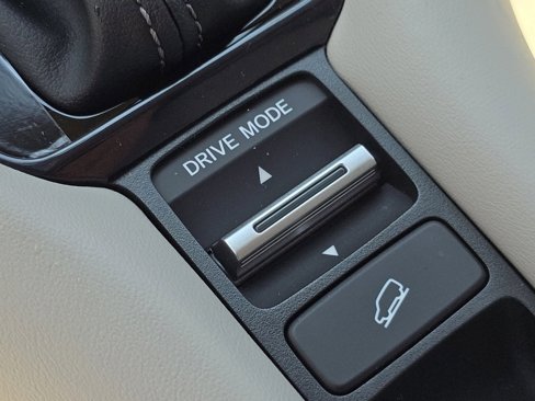 New 2026 Honda HR-V LX image 7