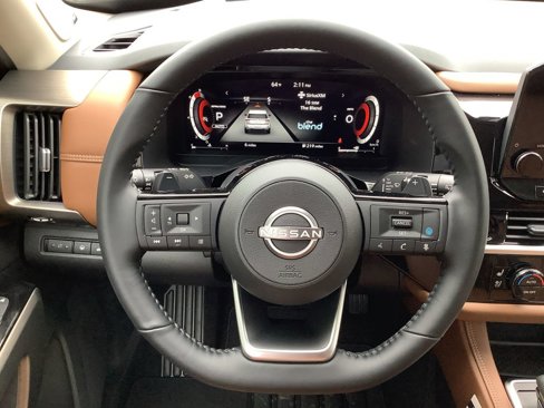 New 2025 Nissan Pathfinder Platinum image 19