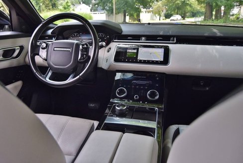 Used 2019 Land Rover Range Rover Velar S image 24