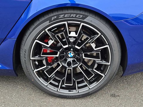 New 2026 BMW M5 w/ Executive Package image 13